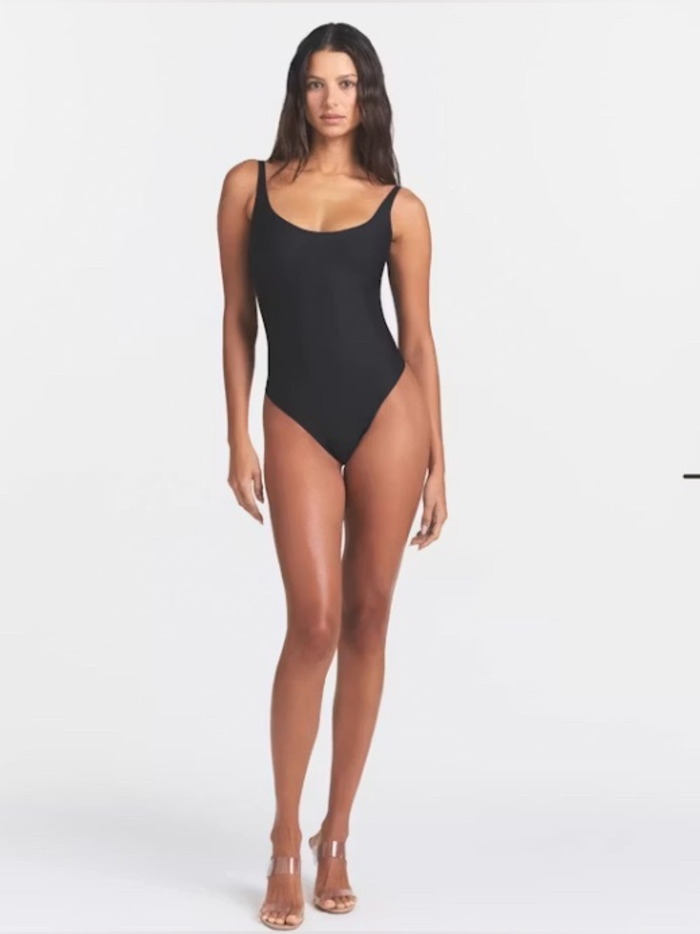 SKIMS LOW BACK THONG BODYSUIT•SMALL•ONYX BNWT